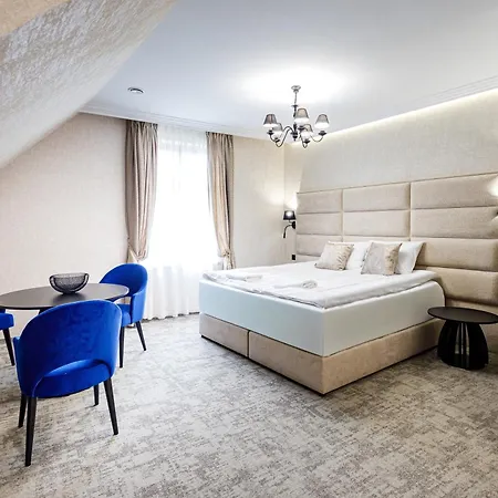 Vertu Hotel Kepno